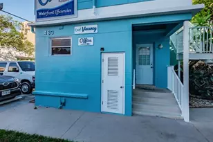 483 E Shore Dr, Clearwater Beach, FL 33767 - Photo 1