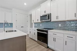 2033 Amelia Bay Pl, Valrico, FL 33596 - Photo 15