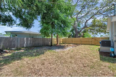 1401 49th Street N, Saint Petersburg, FL 33710 - Photo 21