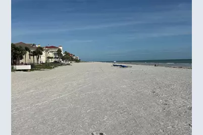 19236 Gulf Boulevard #402, Indian Shores, FL 33785 - Photo 11