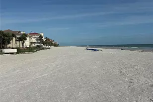 19236 Gulf Blvd, Indian Shores, FL 33785 - Photo 11