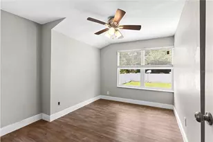 1804 E Idlewild Ave, Tampa, FL 33610 - Photo 17