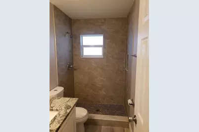 107 W Clay Avenue #2, Brandon, FL 33510 - Photo 7