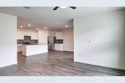 31899 Oyster Trellis Lane, Wesley Chapel, FL 33545 - Photo 7