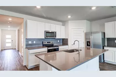 31899 Oyster Trellis Lane, Wesley Chapel, FL 33545 - Photo 5