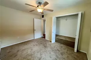 704 Torrey Pines Ave, Sun City Center, FL 33573 - Photo 13
