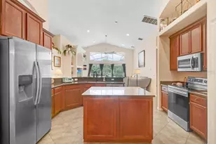 6803 Cromwell Garden Dr, Apollo Beach, FL 33572 - Photo 17