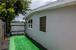 2216 E 109th Ave, Tampa, FL 33612 - Photo 27