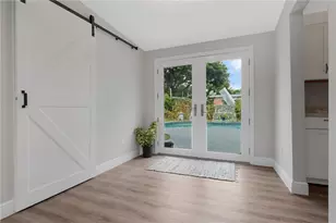 2216 E 109th Ave, Tampa, FL 33612 - Photo 11