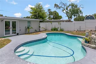 2216 E 109th Ave, Tampa, FL 33612 - Photo 23
