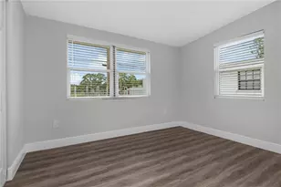 2216 E 109th Ave, Tampa, FL 33612 - Photo 13