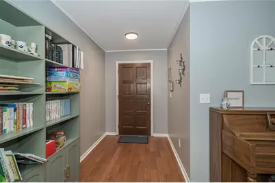 1404 Redbud Circle, Plant City, FL 33563 - Photo 5