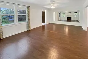 824 NE 9th Ave, Gainesville, FL 32601 - Photo 31