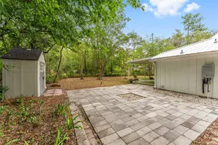 824 NE 9th Ave, Gainesville, FL 32601 - Photo 5