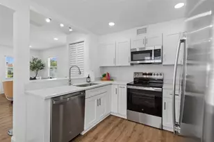 2505 W North B St, Tampa, FL 33609 - Photo 33