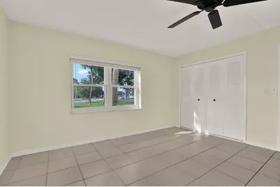 6360 1st Street N #103, Saint Petersburg, FL 33702 - Photo 17