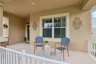 17539 Buckingham Garden Dr, Lithia, FL 33547 - Photo 3