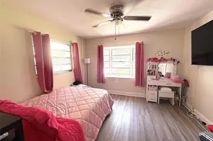 39246 Lizabeth Cir, Zephyrhills, FL 33542 - Photo 11