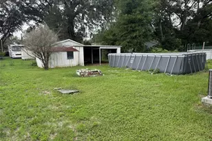 39246 Lizabeth Cir, Zephyrhills, FL 33542 - Photo 3