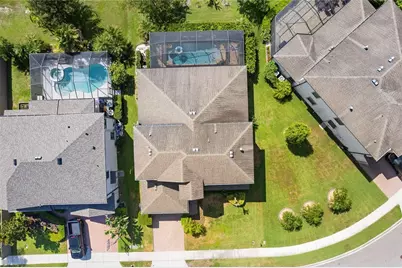 743 Wellington Court, Oldsmar, FL 34677 - Photo 9