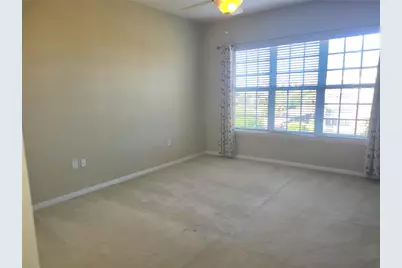 7905 N Seminole Boulevard #3404, Seminole, FL 33772 - Photo 9