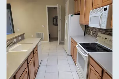 7905 N Seminole Boulevard #3404, Seminole, FL 33772 - Photo 5