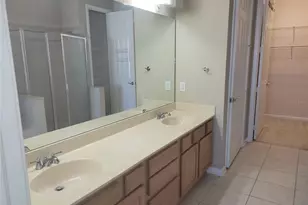 7905 N Seminole Blvd, Seminole, FL 33772 - Photo 11