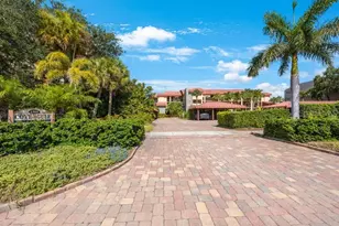 1060 Pinellas Bayway S, Saint Petersburg, FL 33715 - Photo 3