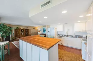 1060 Pinellas Bayway S, Saint Petersburg, FL 33715 - Photo 19