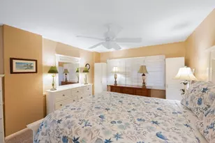 1060 Pinellas Bayway S, Saint Petersburg, FL 33715 - Photo 25