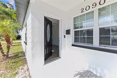 2090 75th Street N, Saint Petersburg, FL 33710 - Photo 9
