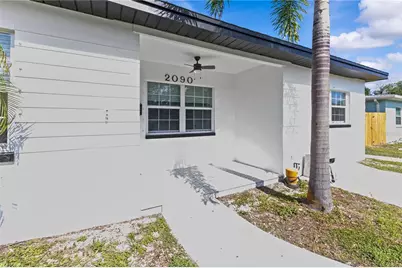 2090 75th Street N, Saint Petersburg, FL 33710 - Photo 7