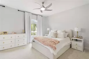 6323 Vista Verde Dr E, Saint Petersburg, FL 33707 - Photo 21