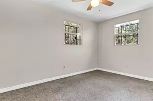 5609 Golden Dr, Tampa, FL 33634 - Photo 21