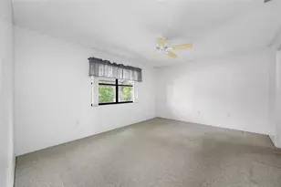 8528 Heather Blvd, Weeki Wachee, FL 34613 - Photo 19