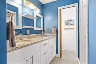 6701 Leeward Isle Way, Tampa, FL 33615 - Photo 9