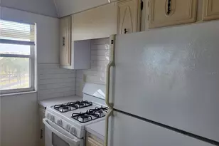 9950 62nd Terrace N, Saint Petersburg, FL 33708 - Photo 5