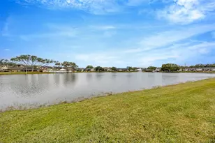 308 Lake Parsons Green, Brandon, FL 33511 - Photo 15