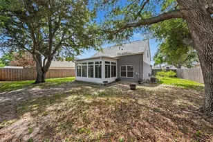 1317 Avonwood Ct, Lutz, FL 33559 - Photo 25