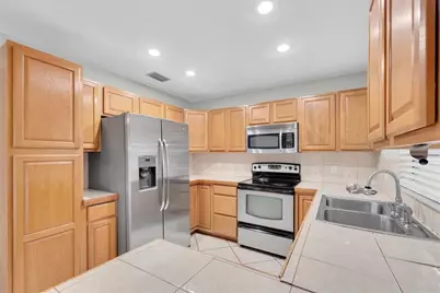 13200 Ridge Road, Largo, FL 33778 - Photo 11