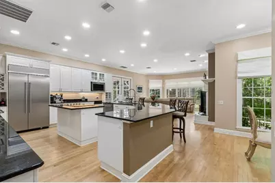 2984 Jeff Myers Circle, Sarasota, FL 34240 - Photo 9