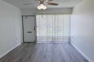 4313 Tahitian Gardens Cir, Holiday, FL 34691 - Photo 9