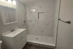 3905 E Osborne Ave, Tampa, FL 33610 - Photo 9