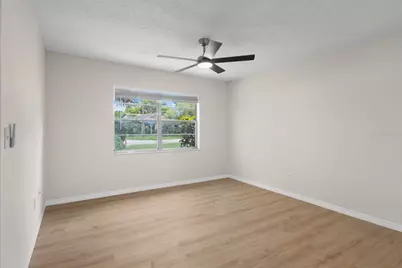 1602 Hovington Circle, Sun City Center, FL 33573 - Photo 7