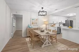 1602 Hovington Cir, Sun City Center, FL 33573 - Photo 5