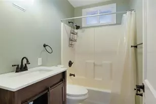 2521 4th St S, Saint Petersburg, FL 33705 - Photo 19
