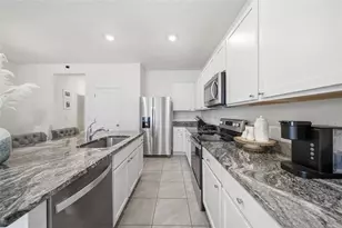 1340 Colt Creek Pl, Wesley Chapel, FL 33543 - Photo 5