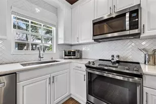 6007 S Russell St, Tampa, FL 33611 - Photo 15