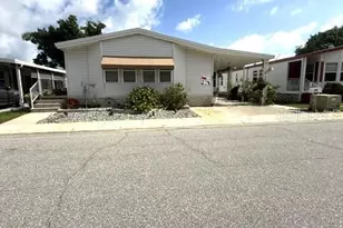 1001 Starkey Rd, Largo, FL 33771 - Photo 3