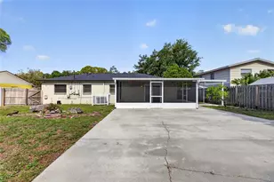 6411 Santa Monica Dr, Tampa, FL 33615 - Photo 35